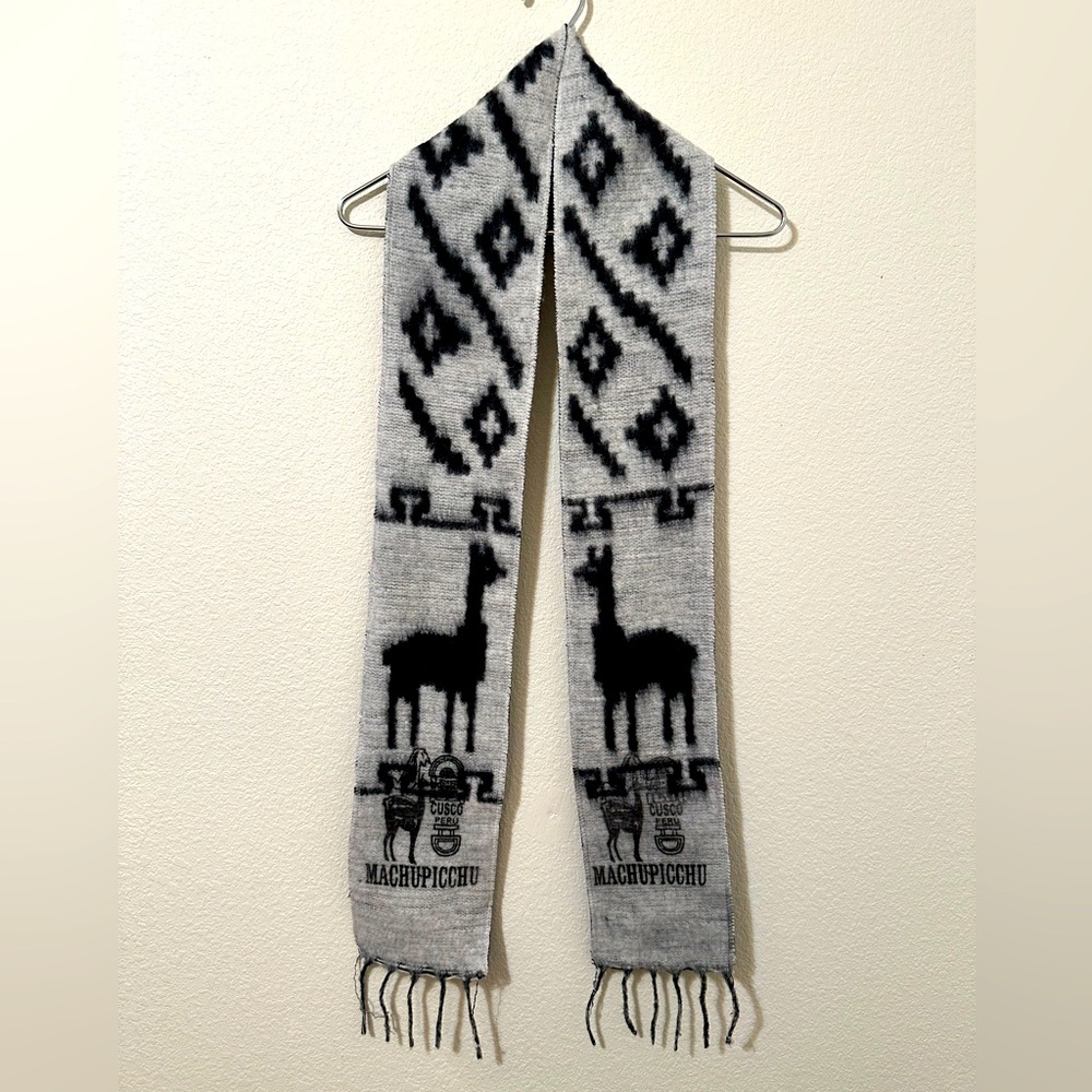 MACHUPICCHU Cusco Peruvian Alpaca Wool Scarf EUC